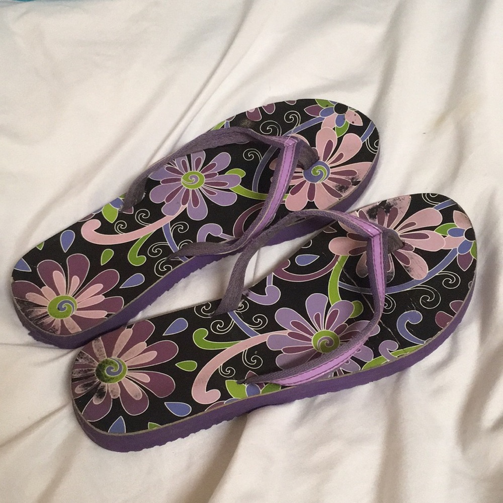 Vera Bradley flip flops!